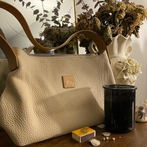 Dooney & Bourke shoulder Bag